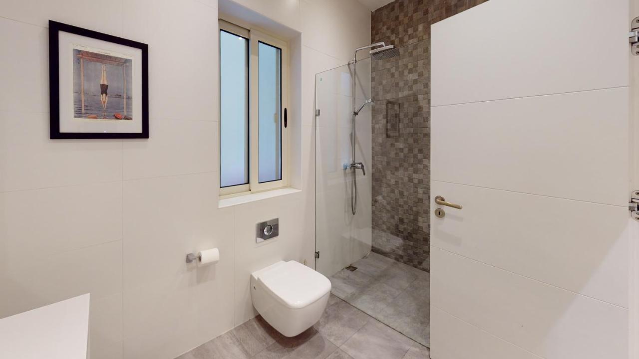 Spacious 3 Bedroom Maisonette Sliema Exterior photo